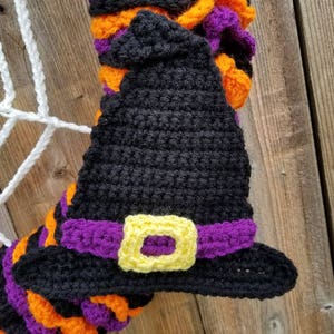 Crochet Halloween Wreath PATTERN ONLY holiday decoration witch hat pumpkin spider web applique autumn all hallows' eve image 3