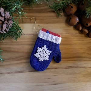 Crochet Mitten Ornament/Gift Card Holder PATTERN ONLY Christmas decoration tree ornament snowflake thread small navy blue and white image 1