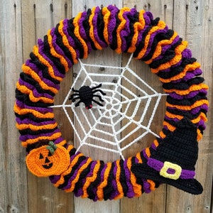 Crochet Halloween Wreath PATTERN ONLY holiday decoration witch hat pumpkin spider web applique autumn all hallows' eve image 1