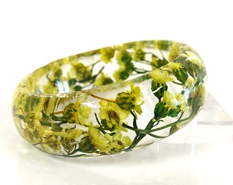 Flower jewelry, real flower bangle, real flower bracelet, resin bracelet, botanical gifts, real flower jewelry, handmade jewelry gifts Resin