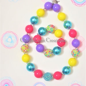 Girls Chunky Bubblegum Necklace, Toddler Necklace, Little Girls Necklace, Baby Jewelry, Girls Bubblegum Necklace, Little Girl Chunky Jewelry