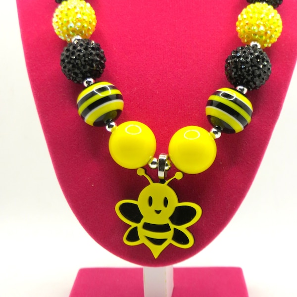 Bumble Bee Girls Chunky Necklace, Toddler Necklace, Bubblegum Necklace, Little Girls Jewelry, Chunky Bubblegum Necklace, Toddler Jewelry