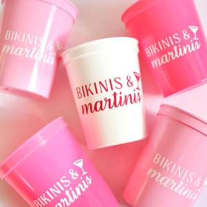 Bikini e Martini / Bikini Bach / Coppe bikini personalizzate per addio al nubilato / Coppe bikini per viaggio tra ragazze / Bomboniere per viaggio tra ragazze / Personalizzate