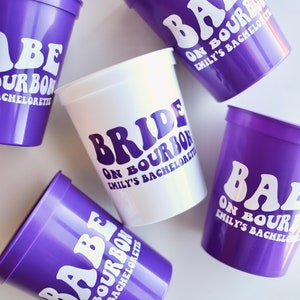 Favores de despedida de soltera de Nueva Orleans / Novia en Bourbon / Copas de despedida de soltera NOLA / Regalos de favores de fiesta de Bach / Copas de Nueva Orleans / Copas personalizadas de Nola