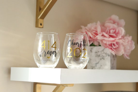 Roommate Gift Idea | College Roomie Gift| Roommate Graduate Gift | Gift For Roommate | Custom Roomie Gift | Personalized Roommate Gift |