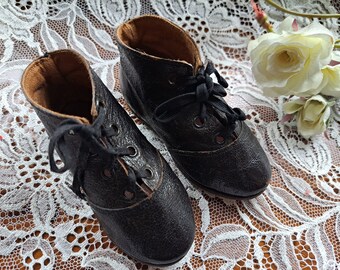 Very old Beautiful Antique Children's Lace-up Boots, Very Old Victorian Kids Boots. Collectors Item!