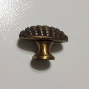 Antique ornate drawer knob / pull image 3