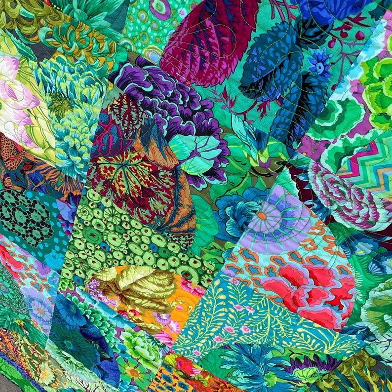 Handmade Quilt Kaffe Fassett Fabrics, Drunkard's Path Curved Piecing