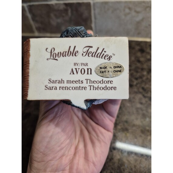 VINTAGE AVON LOVABLE Teddies Bear Figurine Sara & Theodore A Gift of
