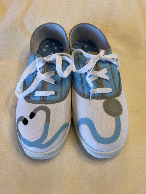 blue heart nurse shoes