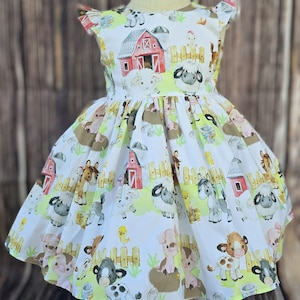 Farm animals dress, farm birthday dress, farm themed dress, farm theme birthday dress, baby animals dress, farmer dress for girl