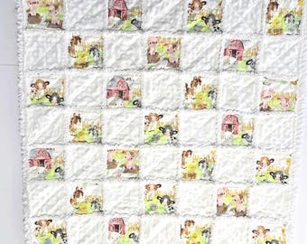 Handmade baby rag quilt, baby farm animals, crib blanket, gift for newborn, handmade baby shower gift, farm animals quilt, gender neutral