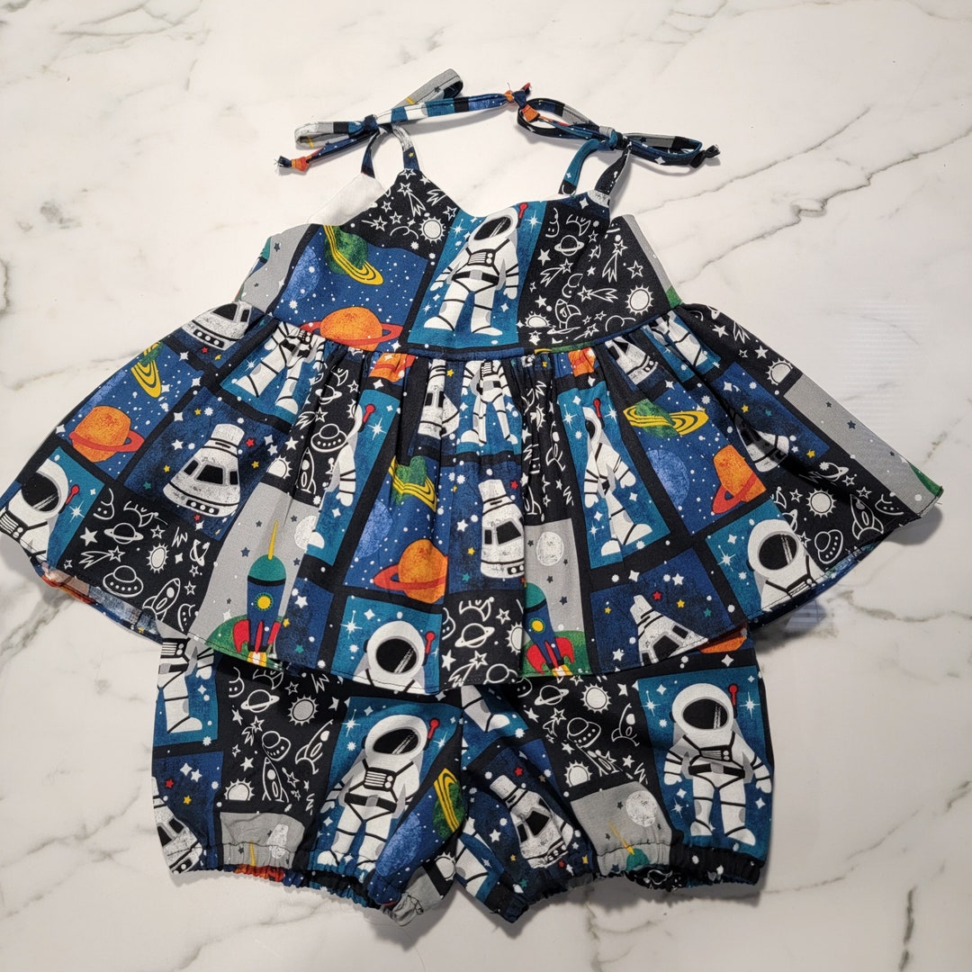 Moon Outfit for Baby, Moon Baby Gift, Space Theme Outfit, Baby Moon ...