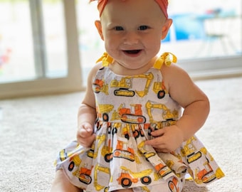 Construction truck outfit,truck dress, girls construction truck dress,baby truck dress, gift for baby, gift for newborn, girl gift,baby gift