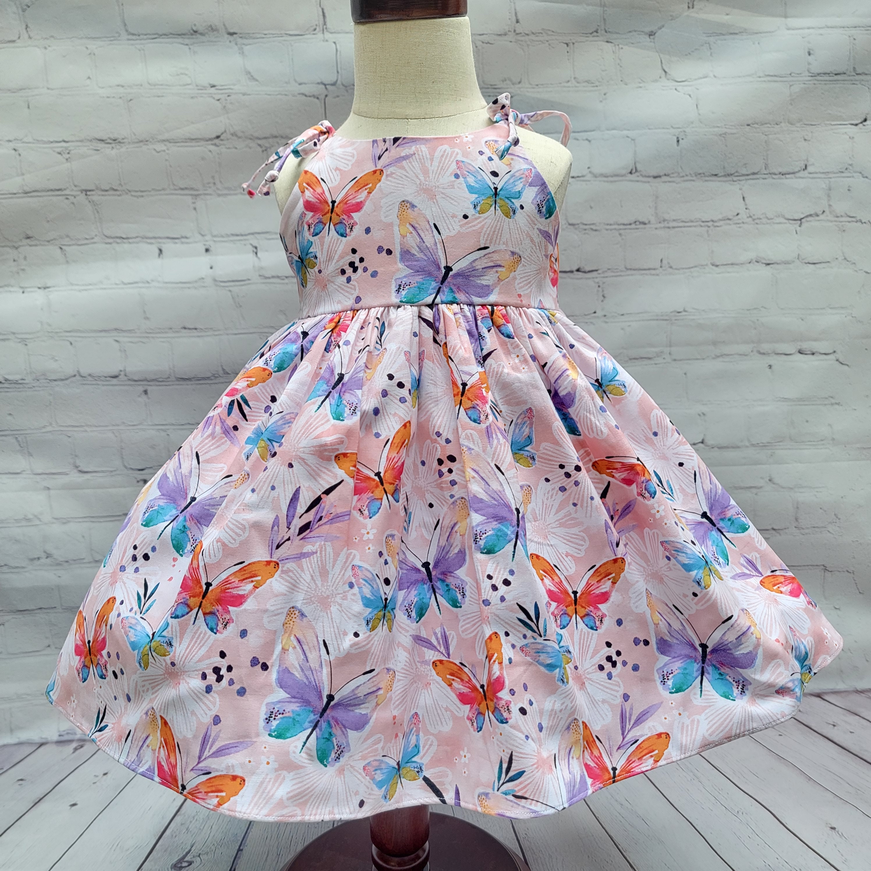 Butterfly dress girls, butterfly dress baby, toddler butterfly dress, butterfly sundress, butterfly party dress, toddler dress butterflies