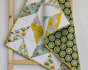 Modern Baby Quilt: Handmade Cotton Stroller Blanket with Vintage Camper Design