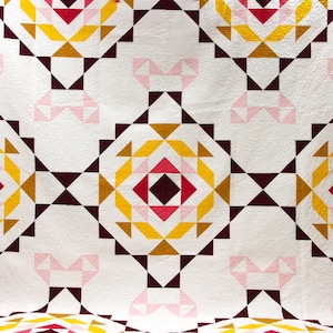 Custom Modern Quilt, Modern Baby Quilt, Stroller Blanket, Nursery, Teen, Adult, Crib Quilt, Throw Quilt, Twin Quilt, Double Quilt,Queen King