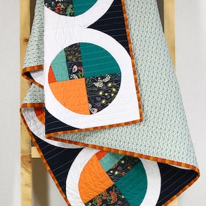 Custom Modern Quilt, Modern Baby Quilt, Stroller Blanket, Nursery, Teen, Adult, Crib Quilt, Throw Quilt, Twin Quilt, Double Quilt,Queen King