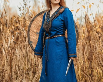 10% DISCOUNT Dress Archeress Medieval Dress In | Etsy