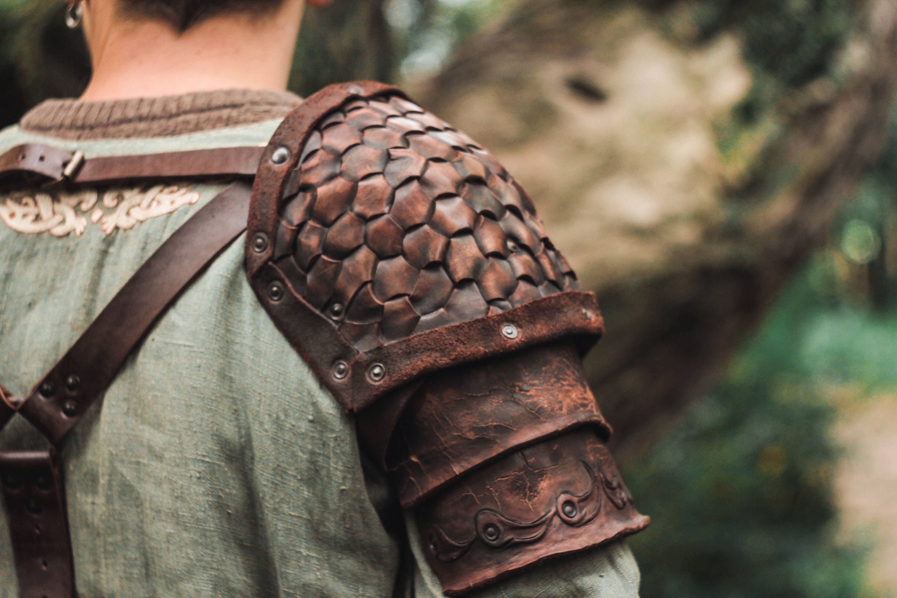 Leather Shoulder Armor Medieval Viking Pauldrons Larp Sca Etsy Leather Shoulder Armor Medieval Viking Pauldrons Larp Sca Etsy