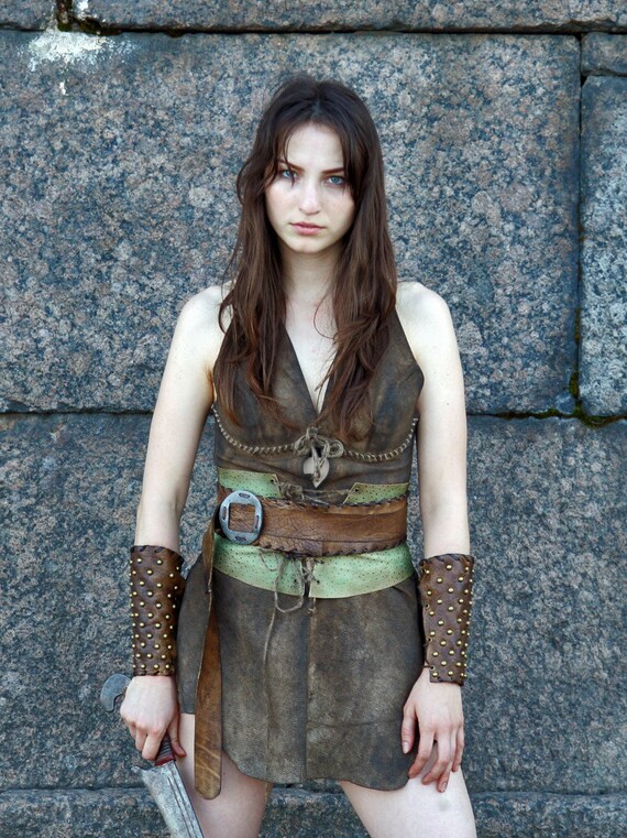Women S Cosplay Amazon Leather Costume Amazon Armor Set Etsy