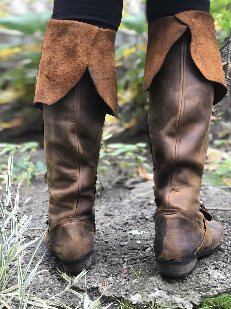 medieval long boots