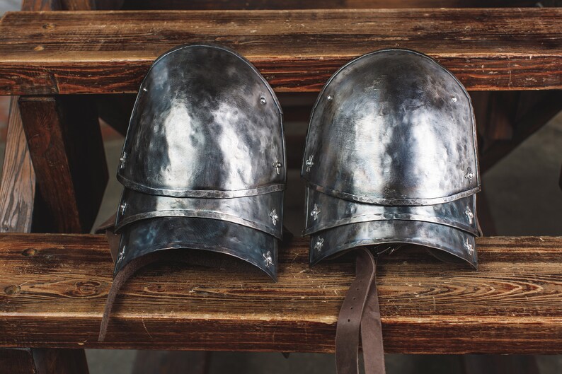 Steel shoulder armor; medieval larp pauldrons; warrior renaissance men shoulder guard; fantasy ren faire unisex cosplay