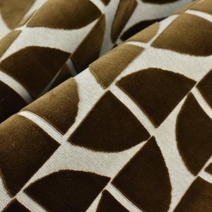 Heavy Weight Walnut Brown Quarter Circles Geometric Cut Velvet Jacquard Upholstery Fabric For Chair|Vintage Velvet Fabric For Couch