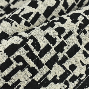黒と白の抽象的な幾何学模様のブークレ張り生地｜現代的な抽象的なパターンのホームデコレーション家具椅子ソファの張り替え