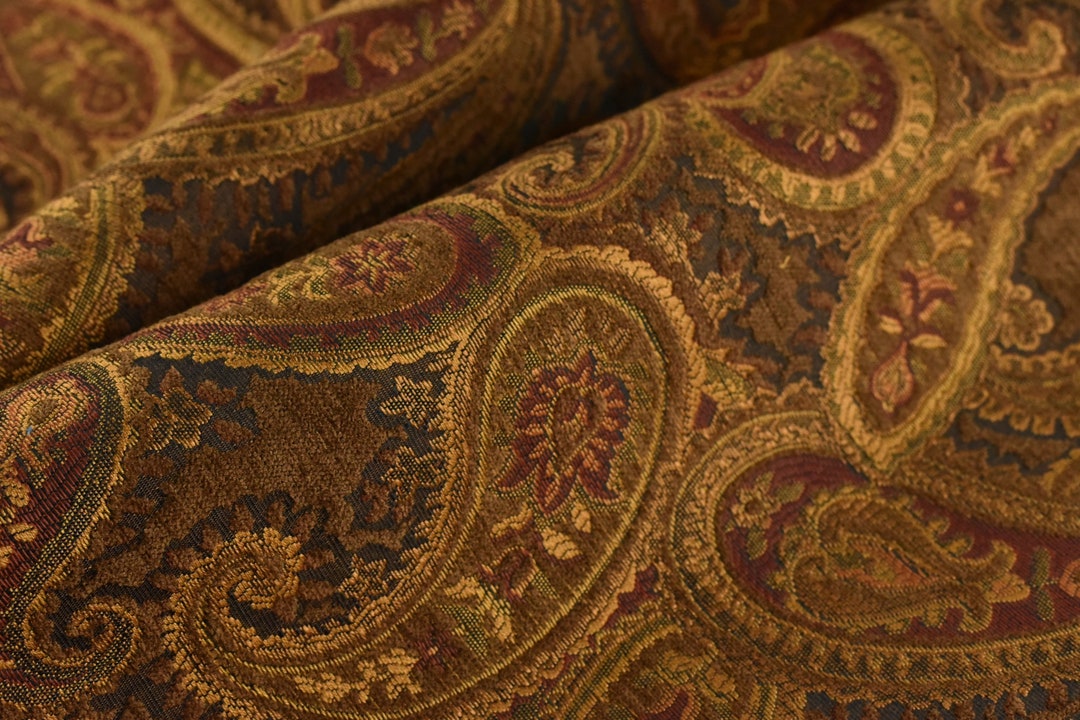 Vintage Chenille Jacquard Paisley Floral Upholstery Fabric for
