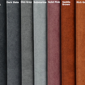 Puede incluir: Una carta de colores de muestra de tela con diez colores diferentes: Black Pearl, Mine Shaft, Dark Slate, Dim Gray, Submarine, Solid Pink, Saddle Brown, Rich Gold y Tiber.