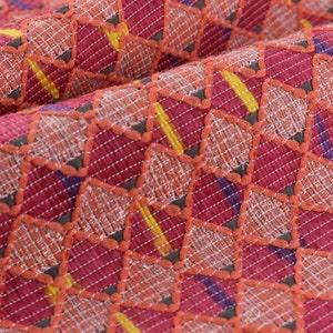 Designer Fancy Strukturierter Rauten Geometrischer Polsterungsstoff Für Vorhänge| Einzigartiger Wohnkultur-Stoff Für Lampenschirme, Kissenbezüge, Wanddekor