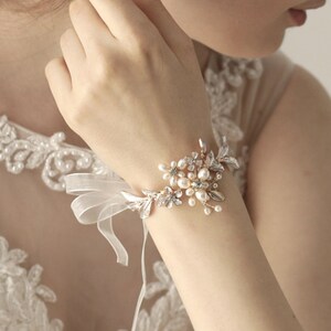 Bride Corsage And Wrist Flowers for prom or wedding Corsages, Wedding Dress Accessories, Stones and Pearls