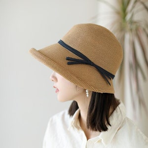 Hepburn style straw hat, retro age reduction face small foldable curly edge Japanese straw sun hat female summer beach hatChristmas Gift