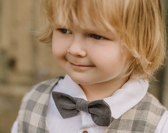 Handmade linen bow tie for toddler boy / baby boy in grey, red, pink, white, blue, green or other color, little boy‘s linen suit bow tie