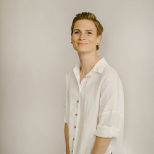 Classic linen button up shirt DOLLY, white linen shirt - other colors also available, ladies’ linen long sleeve shirt, oversize linen top