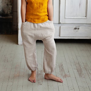 Size 104 (4 years), colour white, Girls‘ or boy‘s linen harem pants, baggy linen pants for babies / kids, linen trousers
