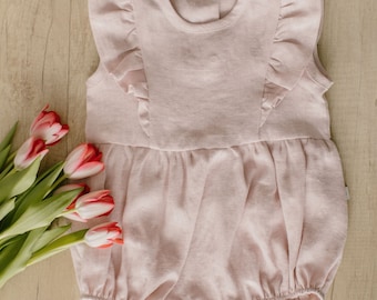Linnen babyromper, oudroze linnen romper, linnen babykleding, linnen romper, babyromper, biologische babykleding, outfit zomer fotoshoot