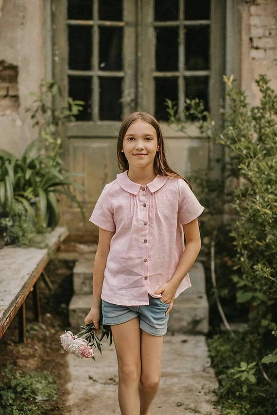 short sleeve peter pan collar blouse