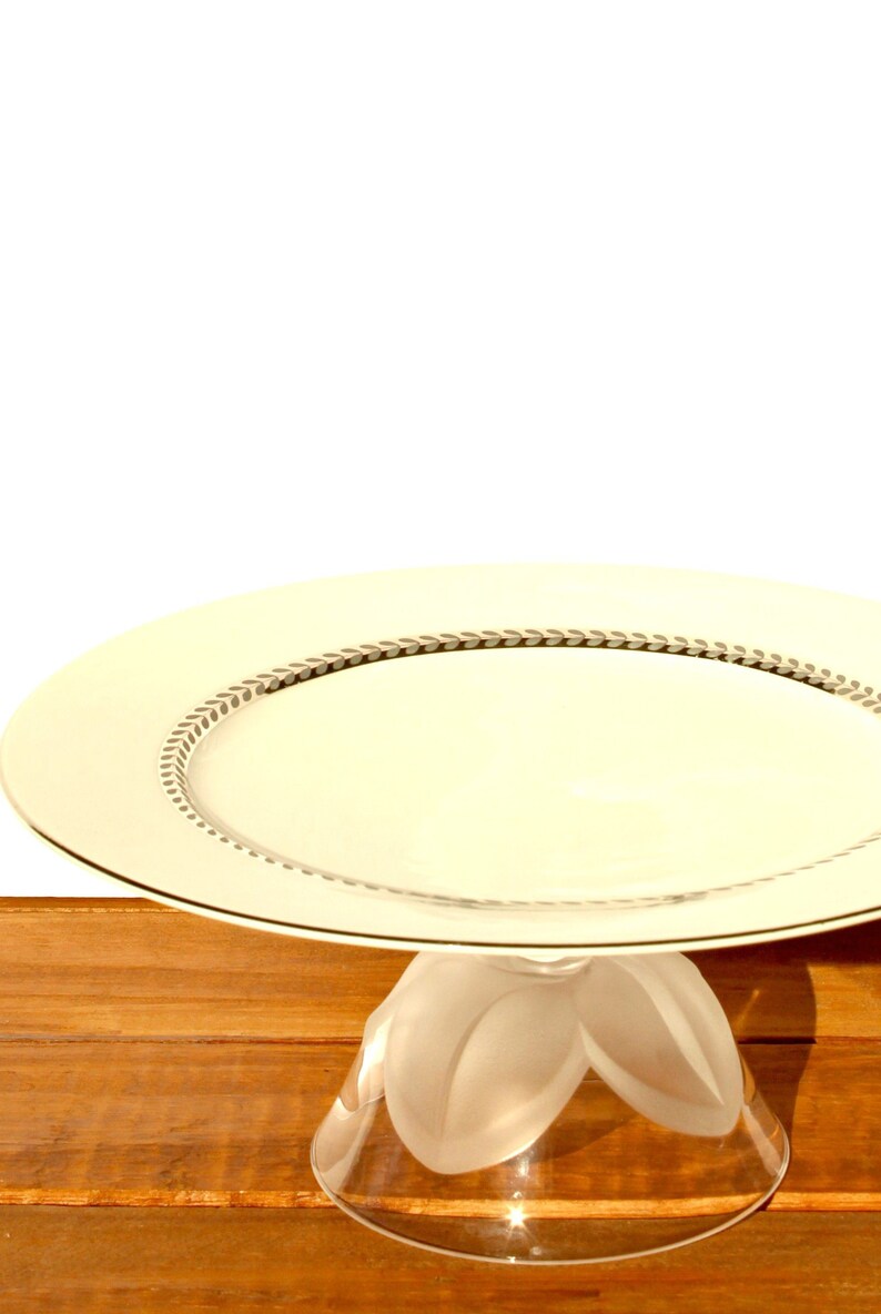White And Silver Cake Stand Wedding Cake Stand Gift Idea Etsy