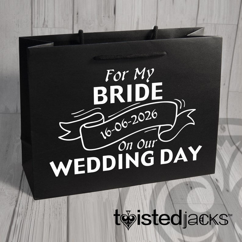 Large Brides Bag Gift Idea, Personalised Brides keepsake bag Bride to be wedding gift Wedding Morning Gift Idea Black