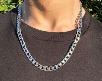 Detailed Mens Curb Chain Silver, Curb Link Chain Necklace, Waterproof Men's Chain Necklace, 316L Stainless Steel, Silver Chain Necklace