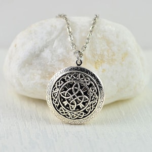 Celtic Knot Aromatherapy Necklace Diffuser Essential Oils Necklace, Lava Jewellery Silver Celtic Knot Necklace Oil Diffuser Pendant Necklace