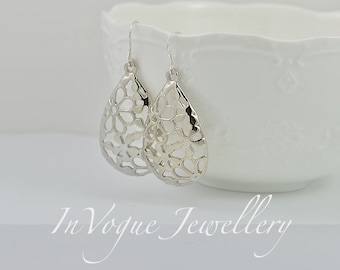 Silver Filigree Dangle Drop Earrings, Sterling Silver Earrings, Everyday Lightweight Earrings, Simple Teardrop Silver Chandelier Earrings