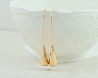 Long Dangle Light Gold Earrings, Simple Gold Drop Earrings, Teardrop Earrings, Everyday Minimalist Earrings, Gold Jewellery, Cone Earrings