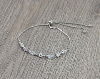 Bridal Crystal Wedding Bracelet, Silver Bridesmaids Dainty Bracelet Jewellery, Flower Girl Silver Bracelet Cubic Zirconia Teardrop Bracelet