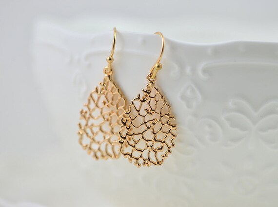 Humble Chic Gold Teardrop Dangle Earrings, Lightweight Filigree Leaf Earring Brass