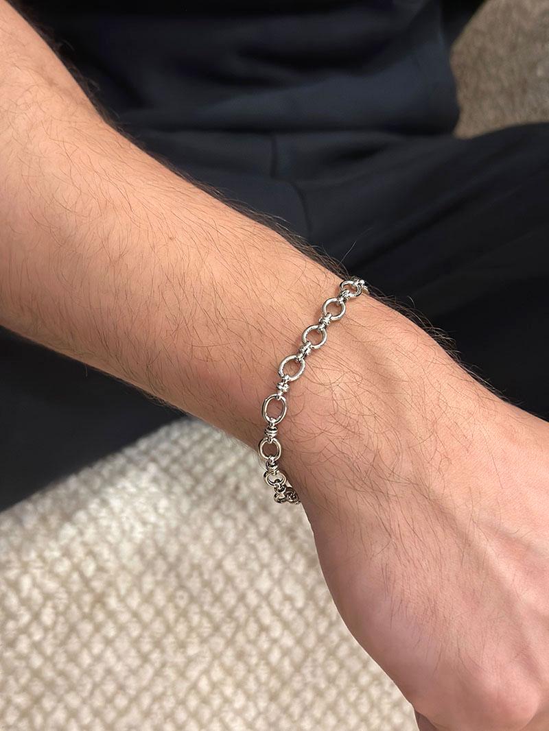 Bold Stainless Steel Men's Bracelet - Durable Oval Link Bracelet