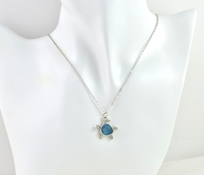 Elegant Turtle Initials Silver Necklace Simple Letter Tortoise Necklace Turtle Dainty Silver Personalised Initial Small Turtle Necklace