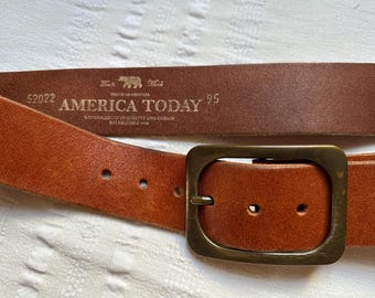 Full Grain Leather Belt: Vintage Brown Ashford Ridge Belt  display picture 3